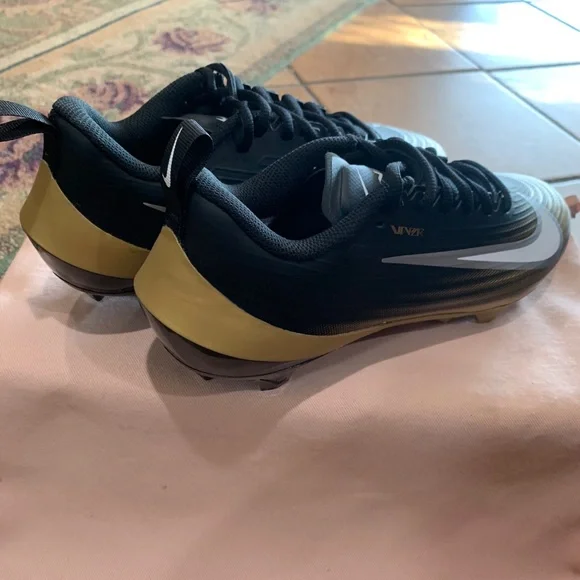 Nike Vapor Speed 3 “Low” Premium Football Cleats  display picture 1